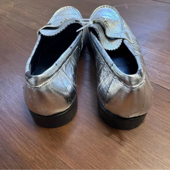 NWOT Tory Burch Metallic Loafers Women 9.5 - Picture 3 of 5